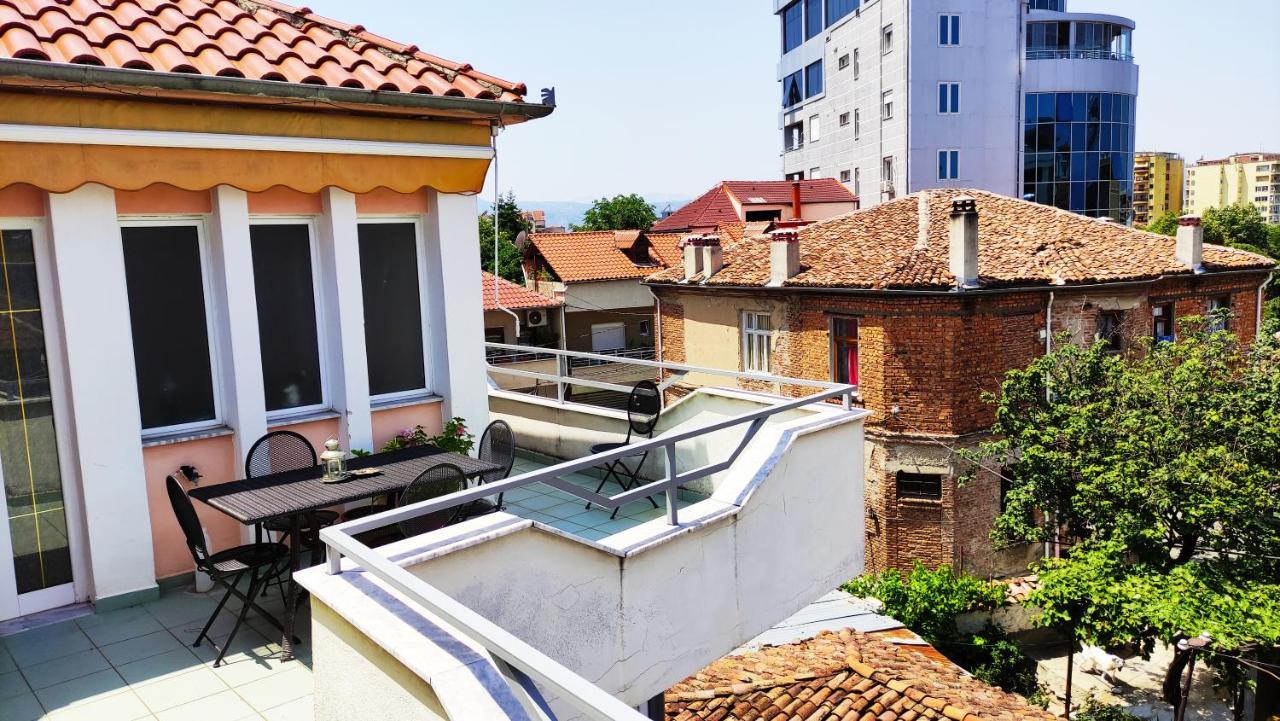Guest House Katerina Korça Kültér fotó